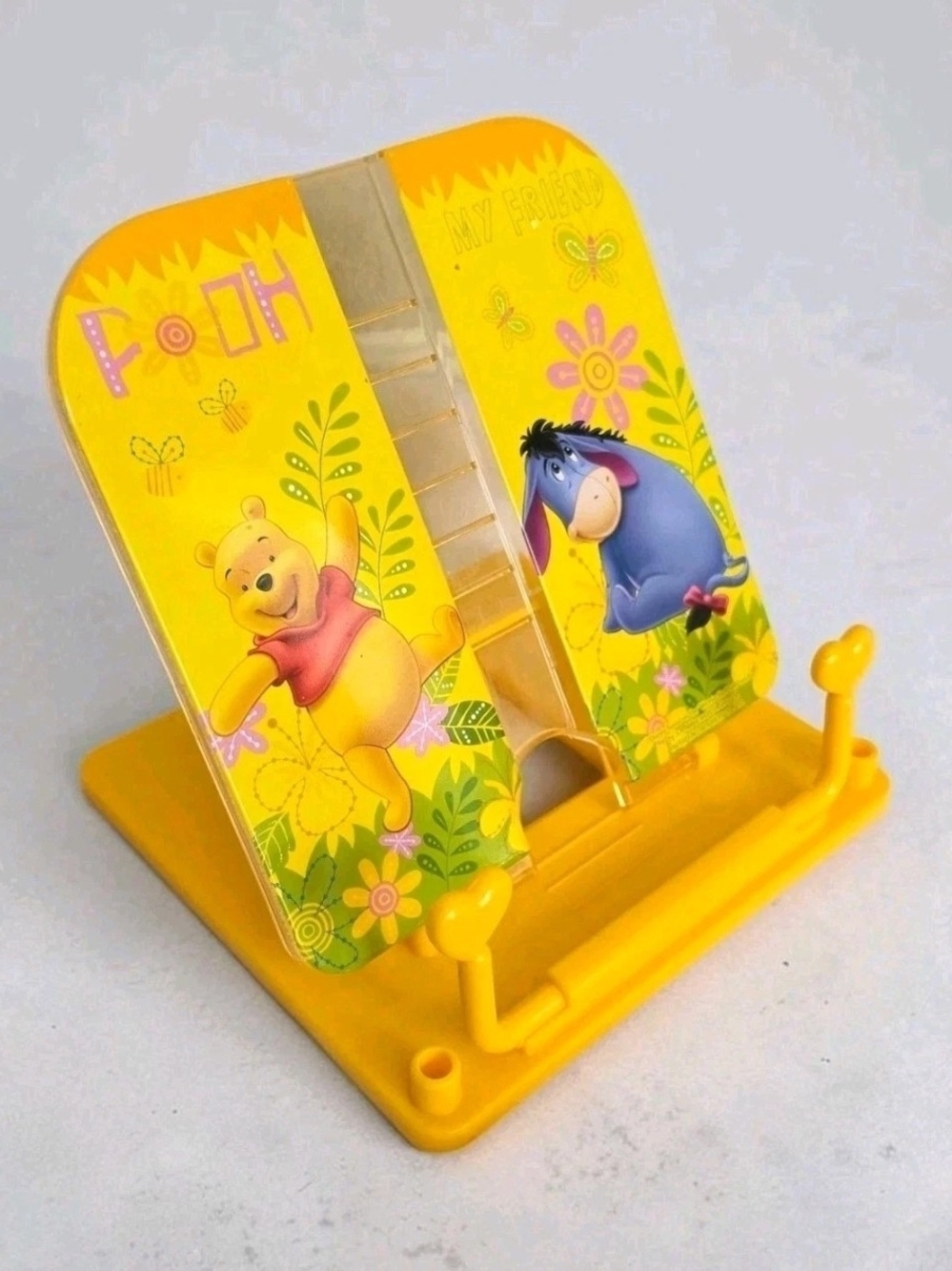Disney Winnie the Pooh Eeyore Kids 2011 Crystal Book Stand Reading Holder Taiwan